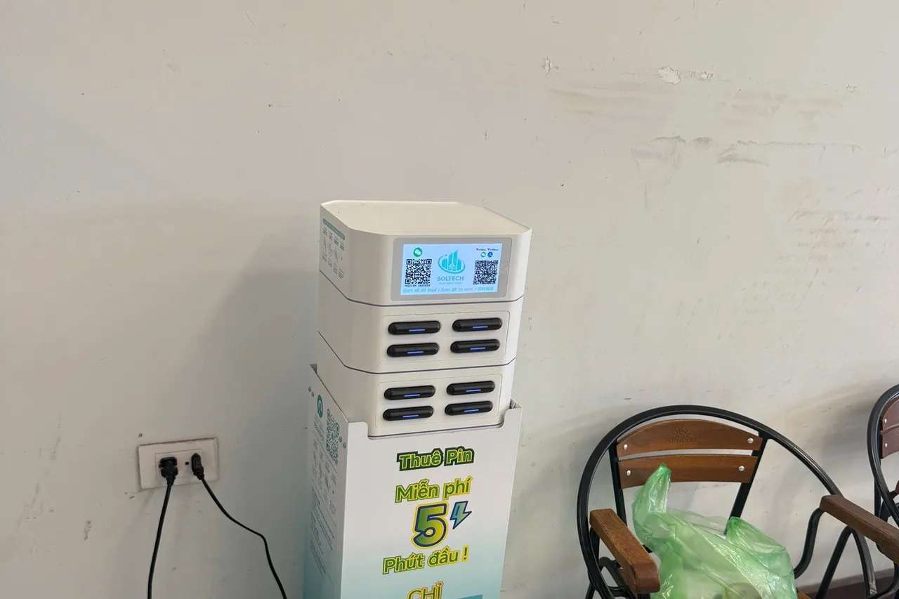 Bảng giá thuê pin tại trạm Soltech: miễn phí 5 phút đầu, 10.000đ mỗi giờ