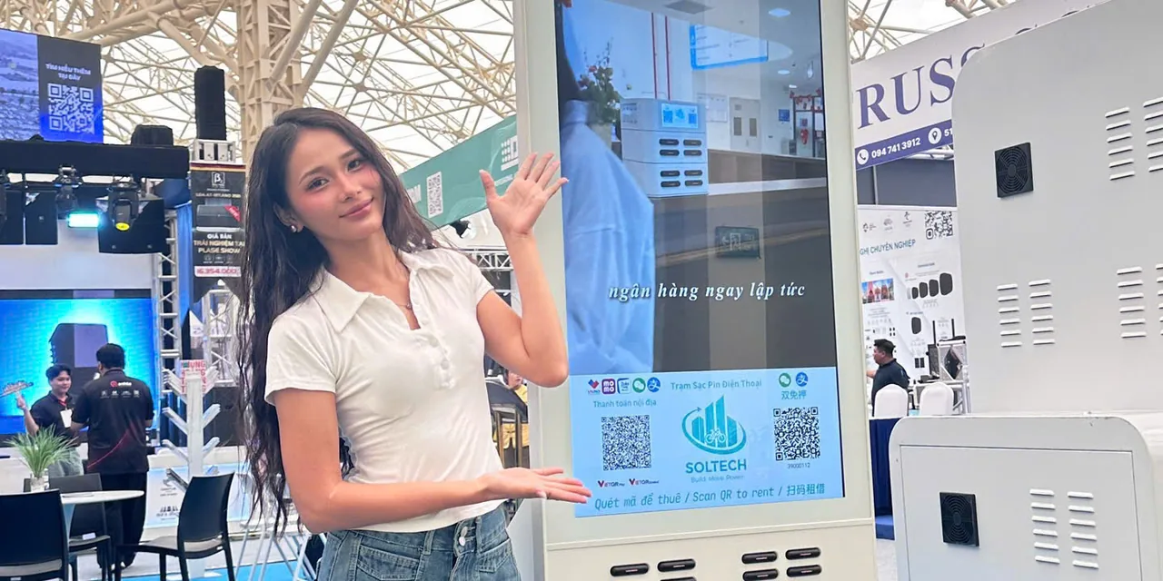 Trạm sạc Soltech Pro 48 tại gian hàng VEEW 2026